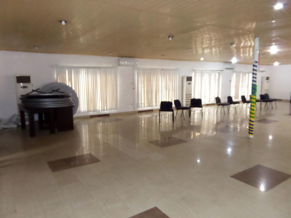 Aries Suites Lagos Bagian luar foto